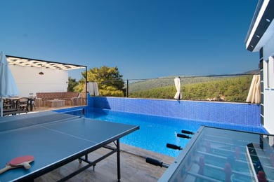 Villa Anason-4, İki Odalı, Jakuzili ve Kapalı Havuzlu 2