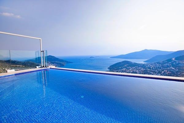 Villa Sarman, Kalkan Bölgesinde, Hamam ve Saunalı, Deniz Manzaralı Balayı Villası, 3