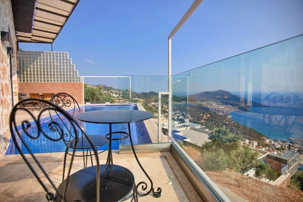 Villa Sarman, Kalkan Bölgesinde, Hamam ve Saunalı, Deniz Manzaralı Balayı Villası, 2
