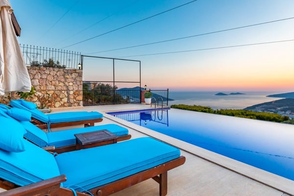 Villa Mambo, Kalkan Kızıltaş`ta, 6 Kişilik Deniz Manzaralı, Lüks Villa 3