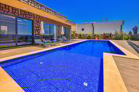 Villa Müstesna-3, İki Odalı, Jakuzili, Korunaklı Lüks Villa 3