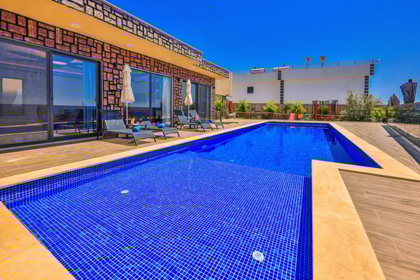 Villa Müstesna-3, İki Odalı, Jakuzili, Korunaklı Lüks Villa 3