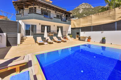 Villa Fori, Korunaklı Yüzme Havuzlu, Denize Yakın Jakuzili Villa 2