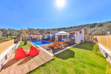 Villa Gerbera-1, Kalkan Bölgesinde, Jakuzili ve 5 Kişilik 3