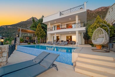 Villa Serefoni-1, Kalkan Kızıltaş`ta,Deniz Manzaralı, 8 Kişilik Lüks Villa 2