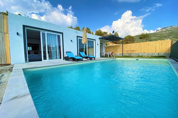 Villa Boncuk, Kalkan Bölgesinde, Korunaklı Yüzme Havuzlu, Tek Odalı 3