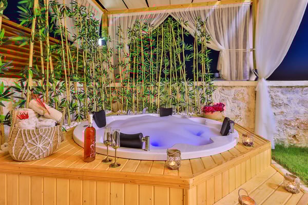 Villa Aklima, Kaş Bölgesinde, 3 Odalı, 6 Kişilik, Çift Jakuzili Lüks Villa 2