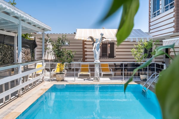 Villa Bariton, Korunaklı Havuzlu, Merkezi Konuma, Jakuzili Villa 3