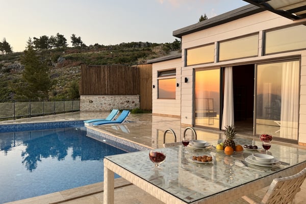 Villa Pile-3, Tek Yatak Odalı, Jakuzili Kapalı Havuzlu Balayı Villası 1