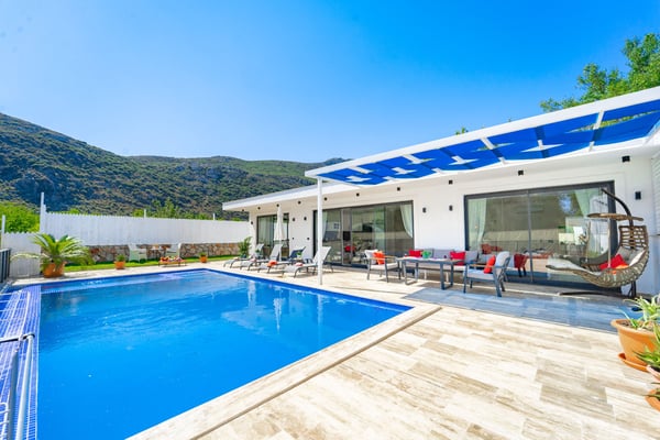 Villa Bufalo-1, Kalkan Bölgesinde, Sauna ve 2 Odalı, Muhafazakar Villa 1