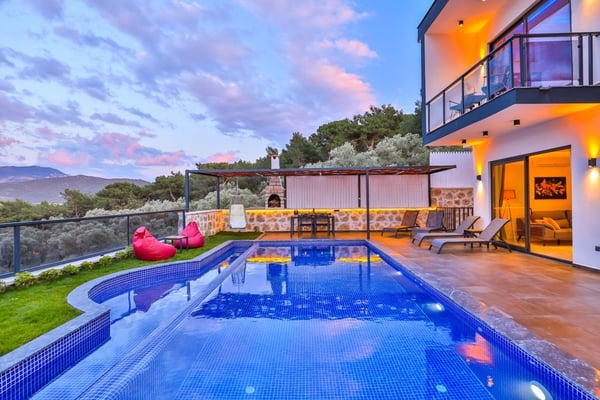Villa Argus-1, Kalkan`da, 2 Odalı, Jakuzili, Jeneratörlü 3