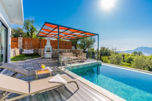 Villa Azem, Kalkan Bölgesinde, Jakuzili, Muhafazakar Balayı Villası 2
