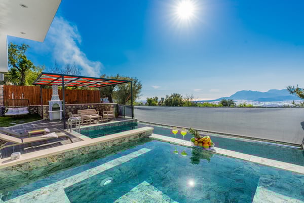 Villa Azem, Kalkan Bölgesinde, Jakuzili, Muhafazakar Balayı Villası 3