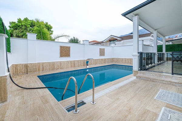 Villa Rahiya-1, Kemer Bölgesinde, Merkezde, Dört Odalı Lüks Villa 2