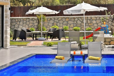 Villa Mister-1, Kaş Patara Bölgesinde, Çift Jakuzili, Korunaklı Villa 3