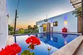 Villa Monza-2, Kalkan'da Deniz Manzaralı Jakuzili 2 Odalı 2