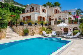 Villa Kafka, Muhteşem Deniz Manzaralı, 4 Odalı Lüks Villa 1