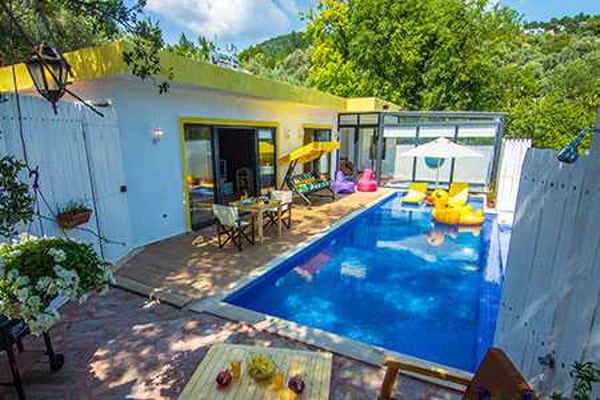 Villa Salkım-2, Kapalı Havuzlu, Doğa İçinde, Muhafazakar Villa 1