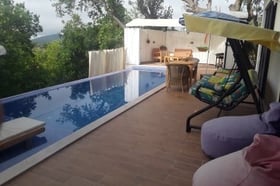 Villa Salkım-2, Kapalı Havuzlu, Doğa İçinde, Muhafazakar Villa 2