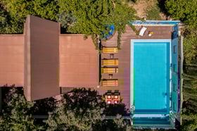 Villa Minel-3, Deniz Manzaralı, Korunaklı ve Geniş Havuzlu Villa 2