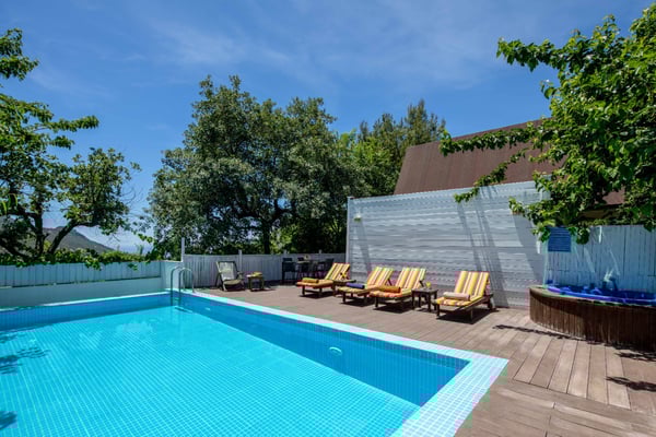 Villa Minel-3, Deniz Manzaralı, Korunaklı ve Geniş Havuzlu Villa 3