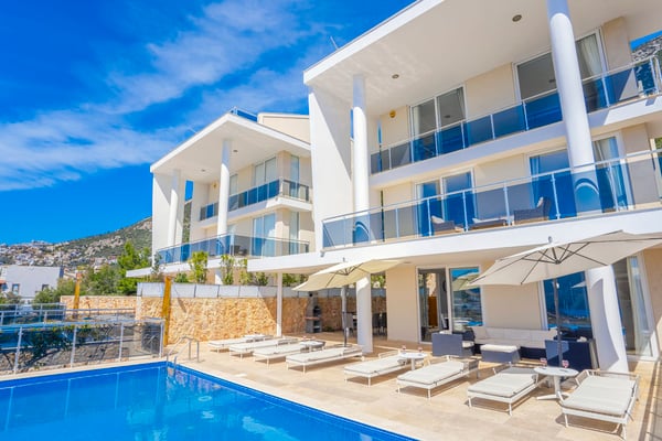 Villa Aheste-1, Kalkan`da, 10 Kişilik, Muhteşem Manzaralı 2