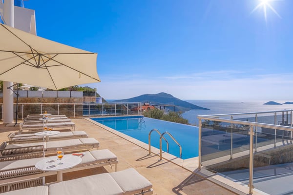 Villa Aheste-2, Kalkan`da, Deniz Manzaralı, 5 Odalı 2