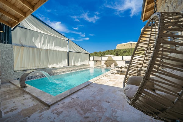 Villa Anason-1, Dört Kişilik, Jakuzili, Korunaklı 3