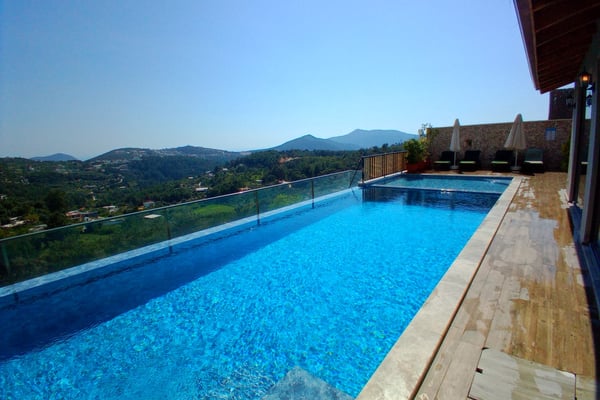 Villa Mayra-1, Isıtmalı Havuzlu, Restoran ve Markete Yakın Villa 2