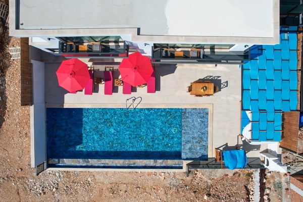 Villa Abura, Üç Odalı, Jakuzili, Korunaklı Havuzlu, Deniz Manzaralı 2