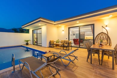 Villa Amadora-2, Geniş Havuzlu, Jakuzili, Muhafazakar 1