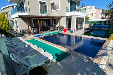 Villa Herkül-2, Serik Bölgesinde, 4 Odalı, Geniş Teraslı 1