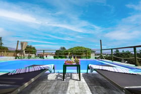 Villa Busiris, 2 Odalı, Jakuzili ve Muhafazakar 3