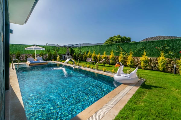Villa Monata-3, Fethiye`de, Korunaklı Havuzlu, Jakuzili Balayı Villası 3