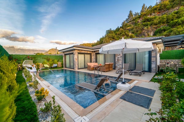 Villa Monata-5, Kayaköy`de 2 Odalı, Jakuzili Korunaklı 1