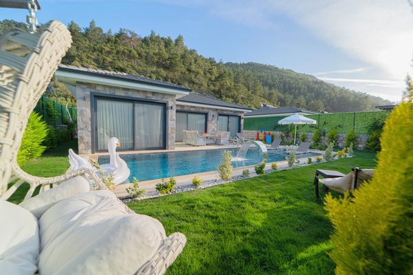 Villa Monata-2, Kayaköy`de 2 Odalı, Jakuzili Korunaklı Villa 1