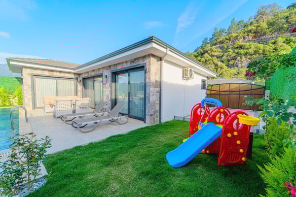Villa Monata-2, Kayaköy`de 2 Odalı, Jakuzili Korunaklı Villa 3