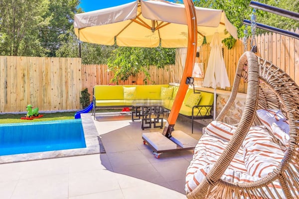 Villa Namaron, Kalkan Bölgesinde, 2 Odalı, Isıtmalı, Açık ve Kapalı Havuzlu Villa 3