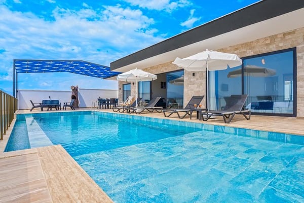 Villa Salambo-2, Muhafazakar, Saunalı, Jakuzili, 2 Odalı, 1