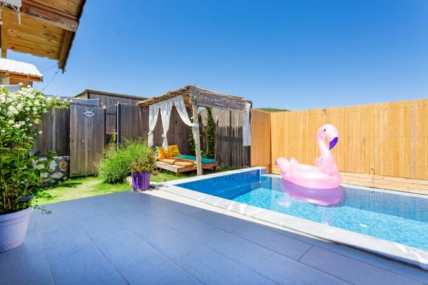 Villa Solo Ti-2, Kalkan Bölgesinde, 1 Odalı, Jakuzili, Balayı Villası 1
