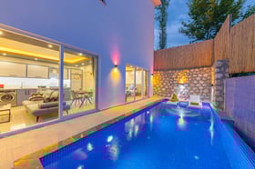Villa Ametis-4, Kalkan Bölgesi`nde, Tek Odalı Balayı Apartı 1