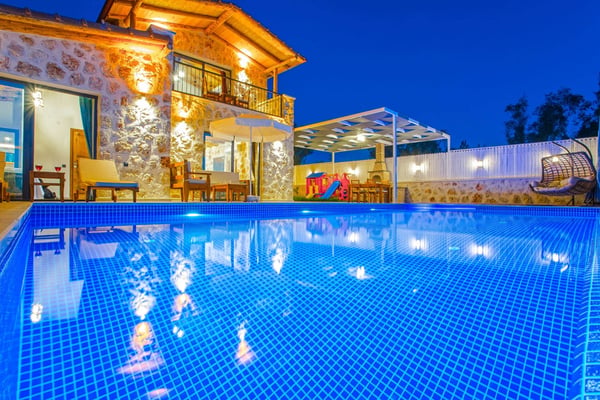 Villa Chakra-1, Kalkan Bölgesinde, 2 Odalı, Muhafazakar 1