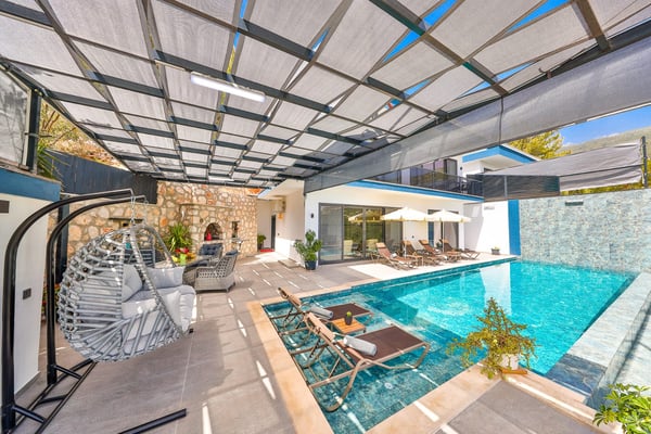 Villa Yazla-1, Kalkan Bölgesinde, Çift Jakuzili, Muhafazakar Villa 2