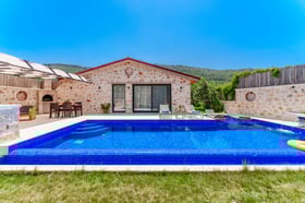 Villa Optimus, Kalkan Bölgesinde, İki Odalı ve Muhafazakar Villa 3