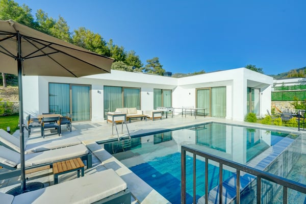 Villa Miletos-1, Kalkan Bölgesinde, 3 Odalı, İki Odasında da Jakuzi 1