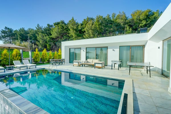Villa Miletos-1, Kalkan Bölgesinde, 3 Odalı, İki Odasında da Jakuzi 2