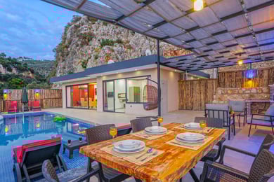 Villa Pent, Deniz Manzaralı, 2 Odalı & Muhafazakar 1