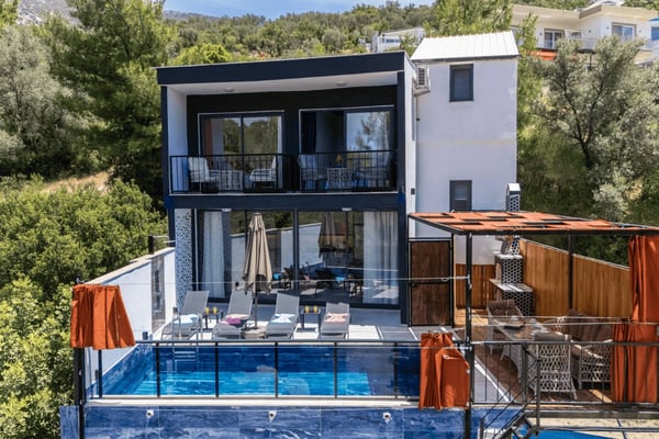 Villa Delfin-3, Merkezi Konumda, Denize Yakın Lüks Villa 1