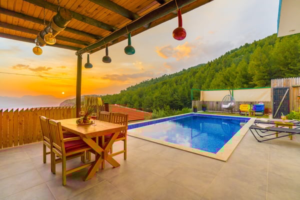 Villa İlithya-1, Jakuzili ve Tek Odalı 3