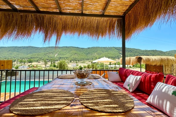 Villa Armut-1, Kalkan Bölgesinde, 2 Odalı, Jakuzili Muhafazakar 2